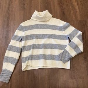Cropped Sweater